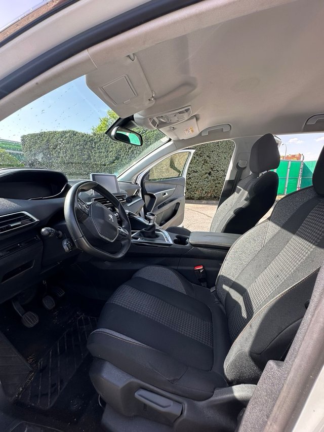 Peugeot 3008 2020