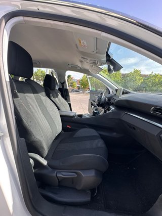 Peugeot 3008 2020