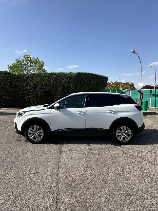 Peugeot 3008 2020