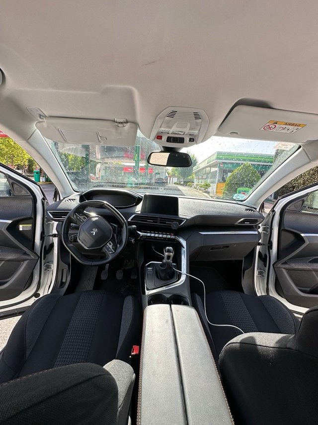 Peugeot 3008 2020