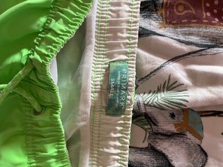 Bañador y camisetas 5€-10€