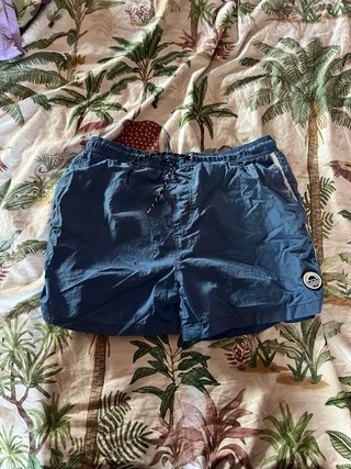 Bañador y camisetas 5€-10€