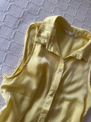 Blusa sin mangas amarilla Talla XS