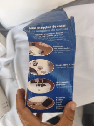 Mini Máquina de coser portátil