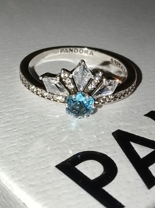 Anillo Pandora Princesa Elsa de Frozen Talla 56