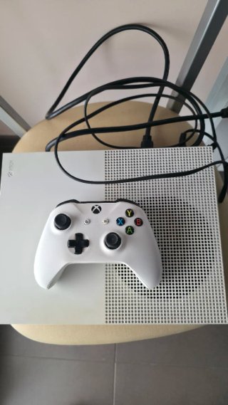 Xbox One S 1TB