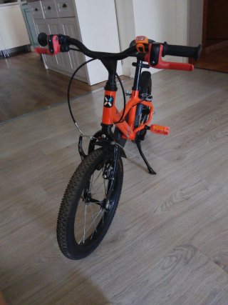 Bicicleta infantil 16 B-Twin naranja