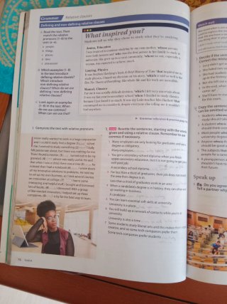EXAM PROSPECTS 2 Student's book: libro de texto...