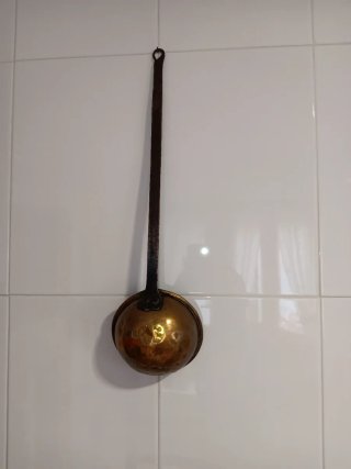 Cazo antiguo de cobre