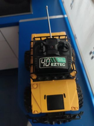 Coche Radiocontrol Hummer a pilas y mando