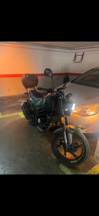 Benelli Leoncino 125cc Verde/Negra