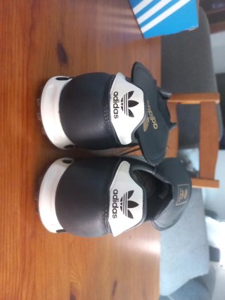 Zapatillas Adidas LA Trainer Talla 42.5