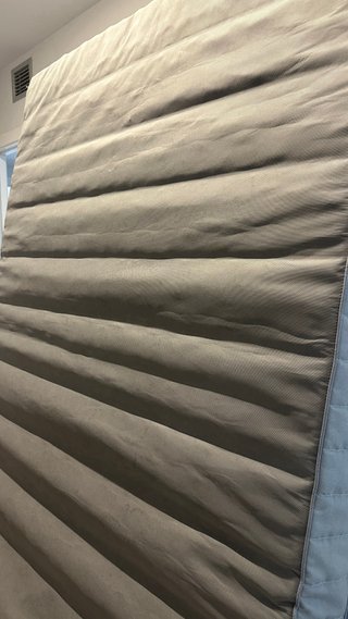 Cama completa (colchón/somier)+2 mesitas de noche