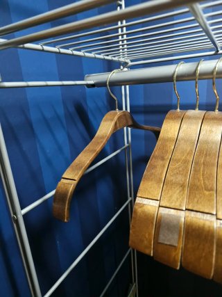 Vestidor Metálico Completo + Perchas