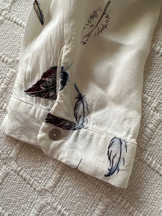 Blusa Stradivarius plumas Talla S
