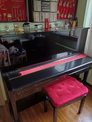 Piano Vertical Yamaha U2 Torre