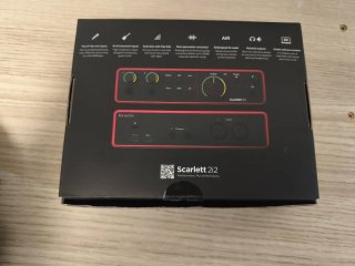 Focusrite Scarlett 2i2 4ª Gen Interfaz Audio
