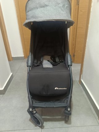 Carrito de bebé Bebeconfort gris y negro