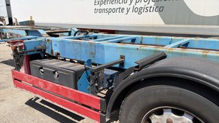 SEMIREMOLQUE PORTACONTENEDOR
