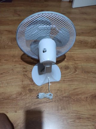 Ventilador de sobremesa blanco