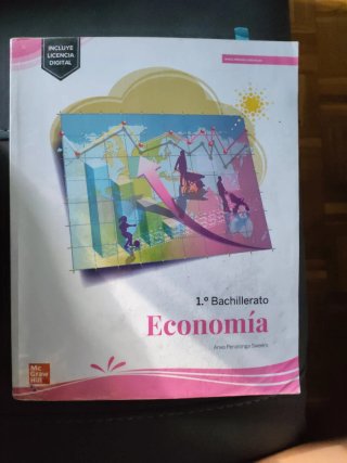 Libros texto 1° bachillerato usados un solo año.