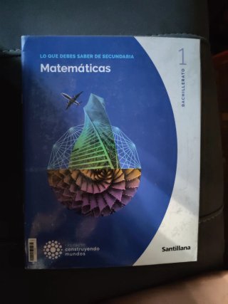 Libros texto 1° bachillerato usados un solo año.
