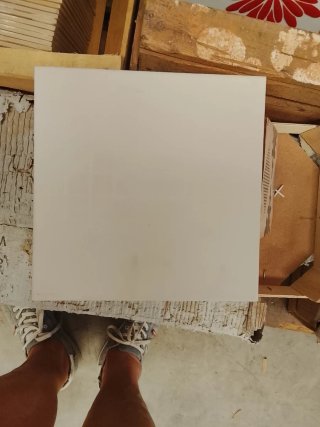 50 Azulejos Vainilla Suave 20x20
