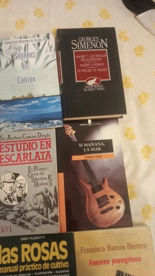 Libro, novelas. Cada uno 2 euros. LEER DESCRIPCIÓN