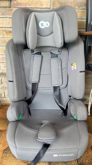 Silla de coche Kinderkraft gris