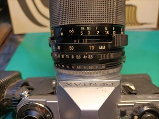 Pentax ME Super con obiettivoTamron 35-70mm