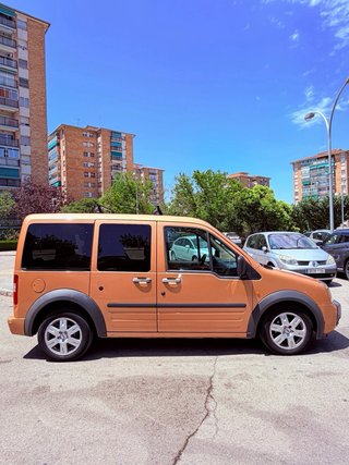 Ford Tourneo Connect GLX 110CV 1.8 Diesel CAMPER