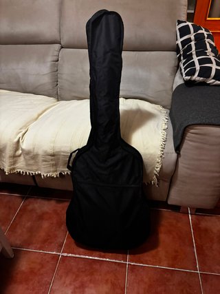 Guitarra Clásica Sheffield Negra + Accesorios