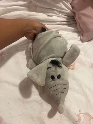 Peluche unicornio blanco con estrellas rosas