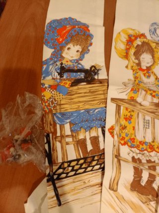 Set 4 Strofinacci Miss Petticoat Vintage Nuovi