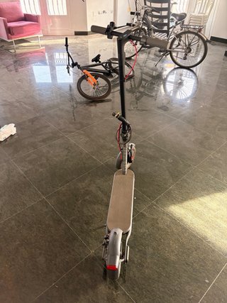 Xiaomi Electric Scooter 4 | Menos de 50 km | Estad