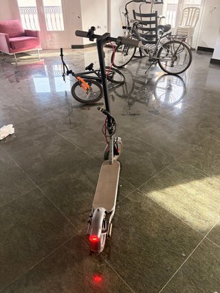 Xiaomi Electric Scooter 4 | Menos de 50 km | Estad