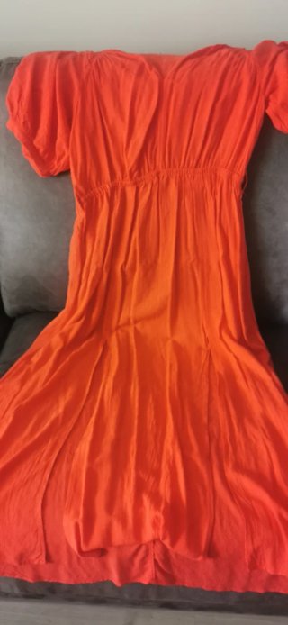 Vestido naranja manga corta