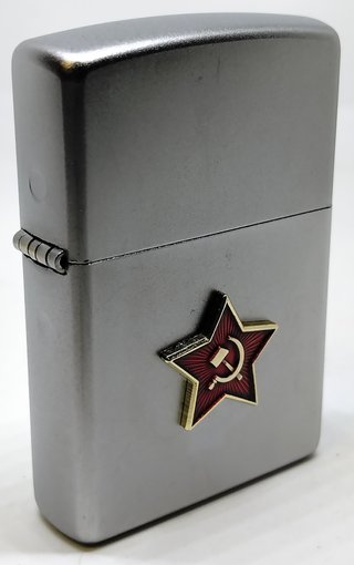 Zippo Estrella Roja.