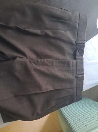 Traje chaqueta gris marengo con chaleco Talla 42,
