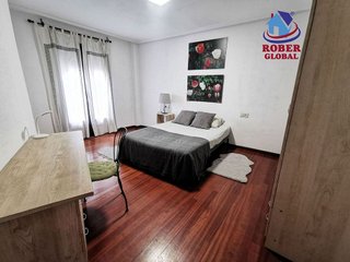 Piso en alquiler en Universidad - Dominicos en Salamanca