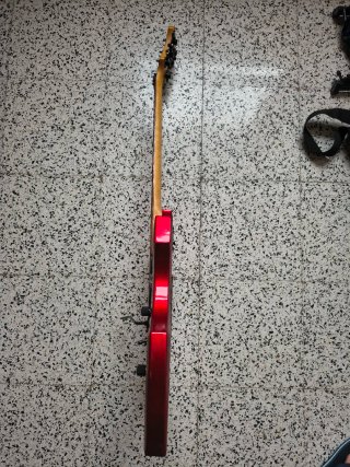 Guitarra Eléctrica Atrics Warlock Roja Floyd Rose