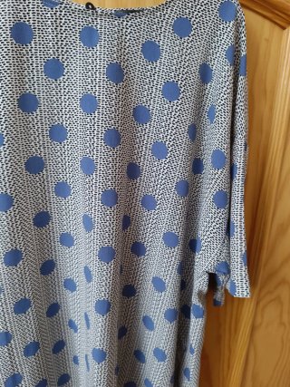 Blusa raso lunares azul 46/3XL