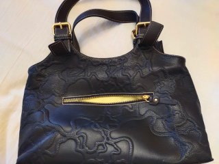 Bolso Tous Negro y marrón chocolate Piel Grabada