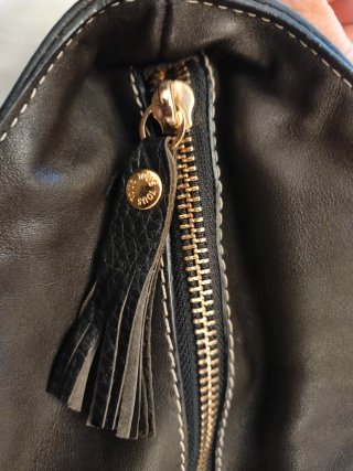 Bolso Tous Negro y marrón chocolate Piel Grabada
