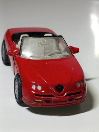 ALFA ROMEO SPIDER 1/43 NEW-RAY