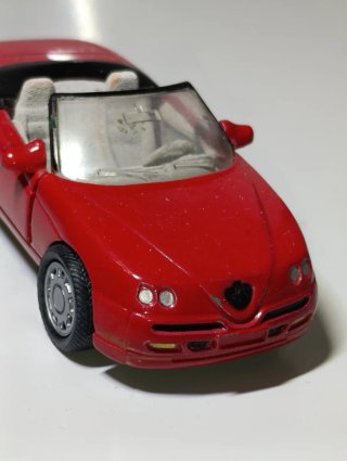 ALFA ROMEO SPIDER 1/43 NEW-RAY