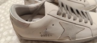 Zapatillas Deportivas. Blancas De piel