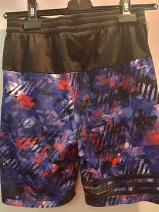 Pantalón corto Adidas T. M (11-12 Años)