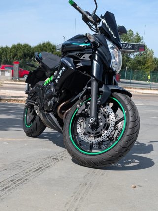 Kawasaki ER6n Limitada A2 42.000km