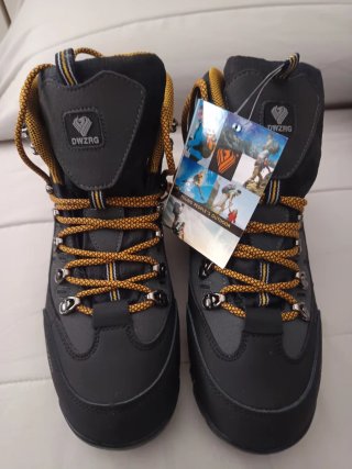 Botas de montaña, treking y senderismo